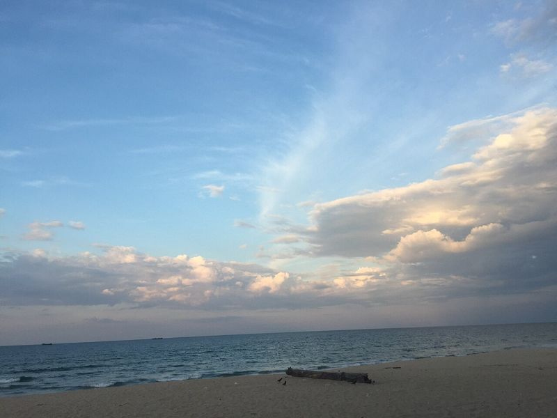 Pantai Batu Buruk